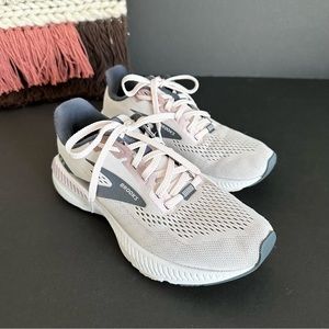 Brooks Launch 8 GTS Women’s Road Road Running Shoes Primrose Ombre Size 6